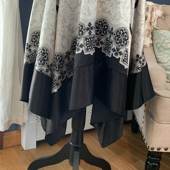 Fun Flirty Special Occasion Dress Size 10 Black Handkerchief Skirt Lined… - Picture 3 of 14